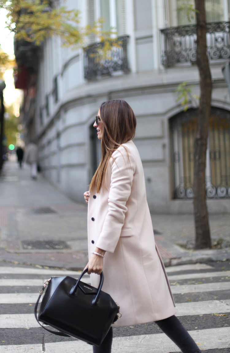 Pink coat for Nina Ricci-77682-bartabacmode